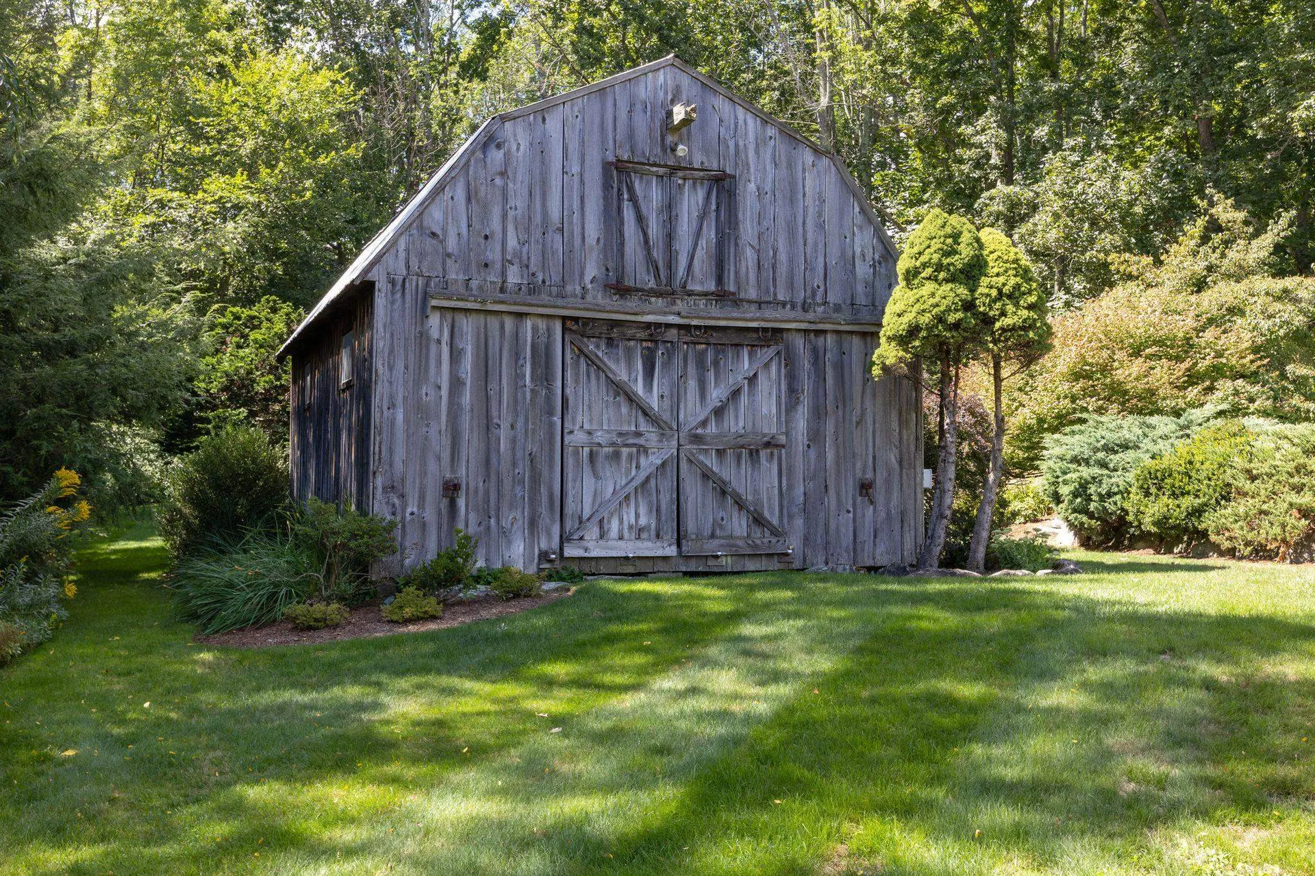 276 Exeter Road Hampton Falls NH 03844