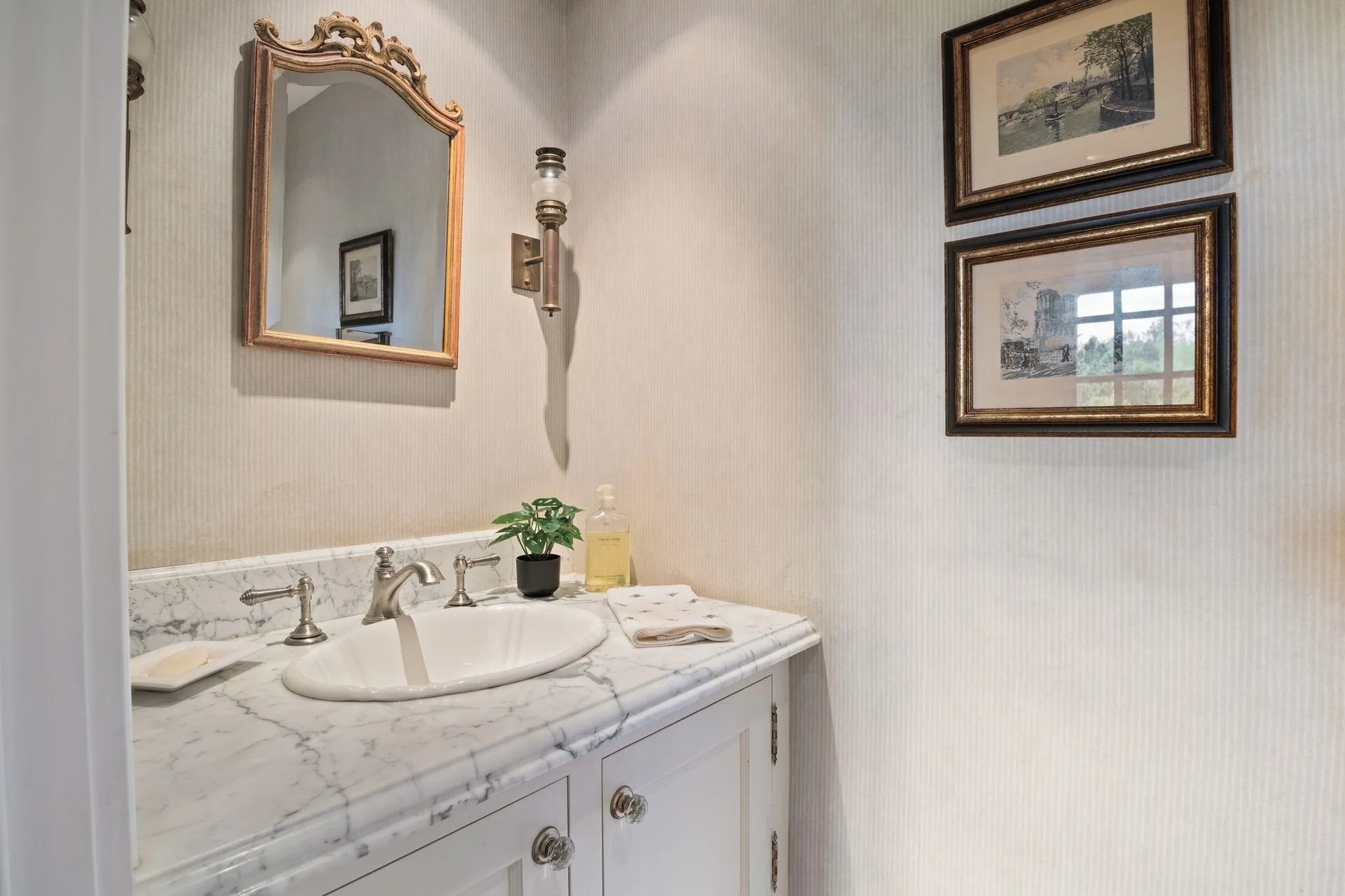 276 Exeter Road Hampton Falls NH 03844