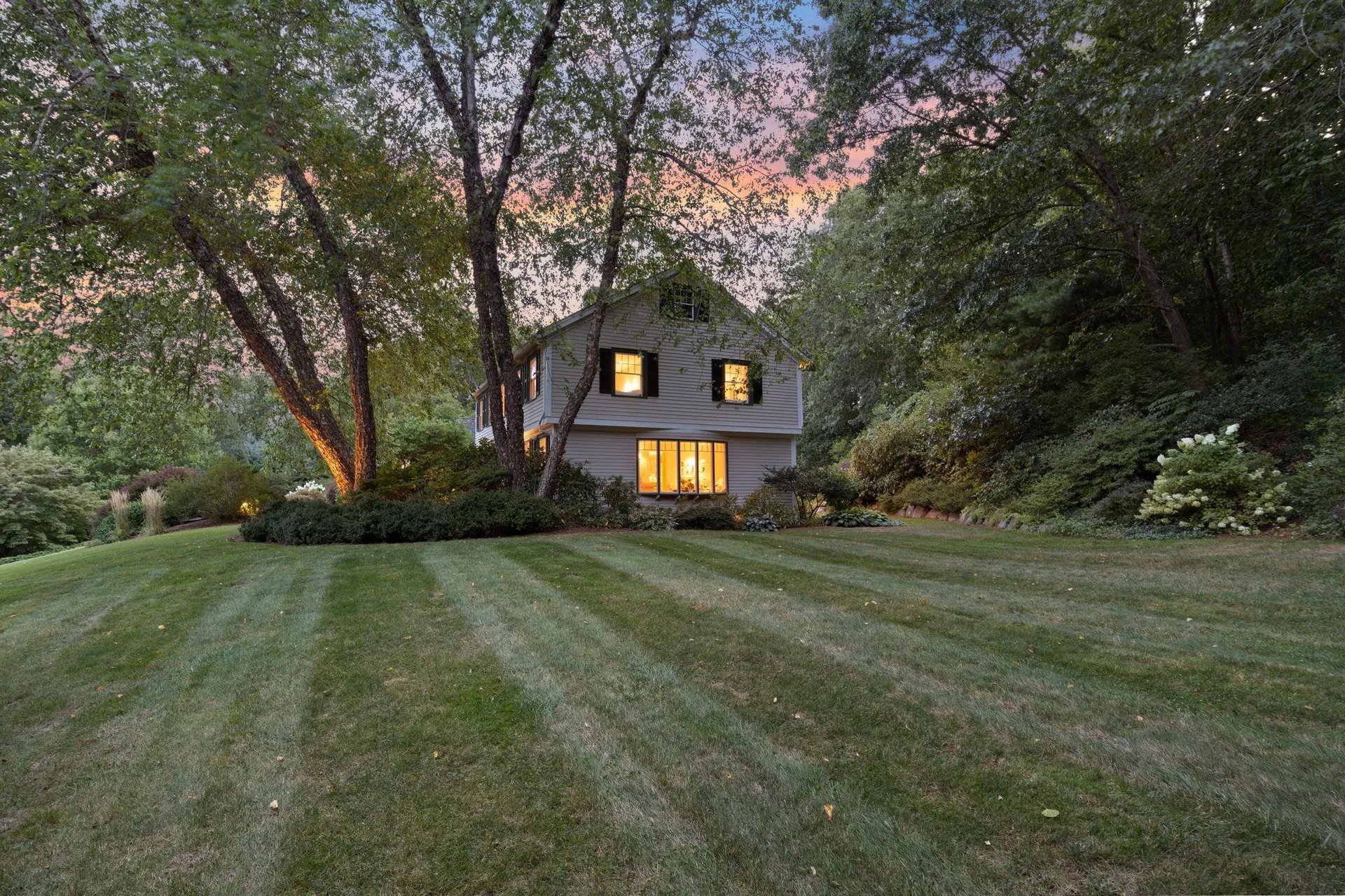 276 Exeter Road Hampton Falls NH 03844