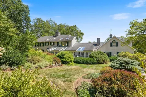 276 Exeter Road Hampton Falls NH 03844