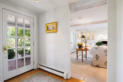 276 Exeter Road Hampton Falls NH 03844