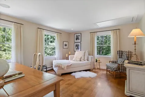 276 Exeter Road Hampton Falls NH 03844