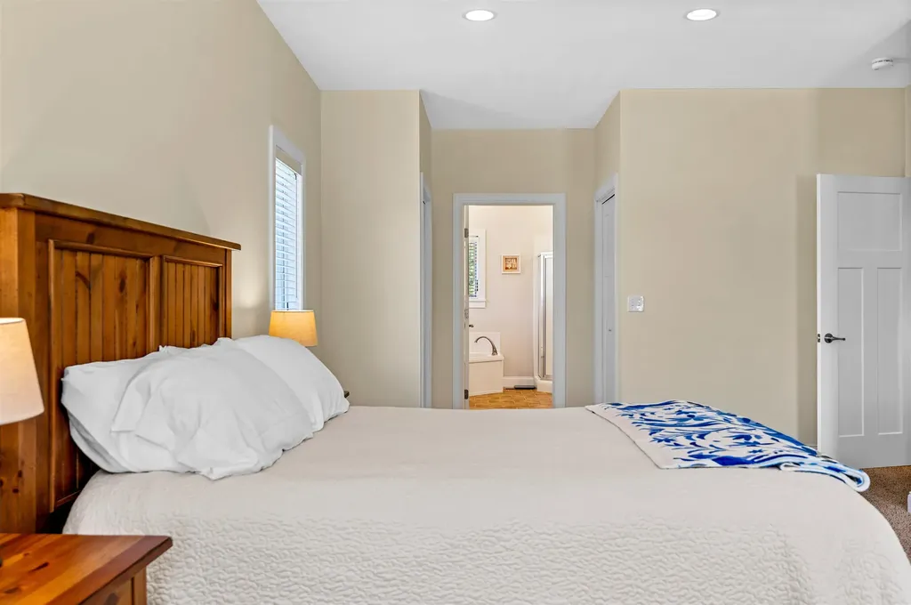 34 Fairway Drive Stowe VT 05661