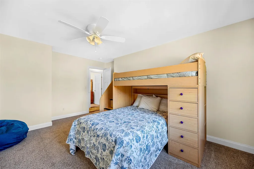 34 Fairway Drive Stowe VT 05661