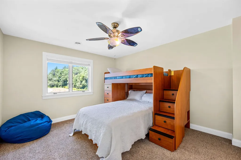 34 Fairway Drive Stowe VT 05661