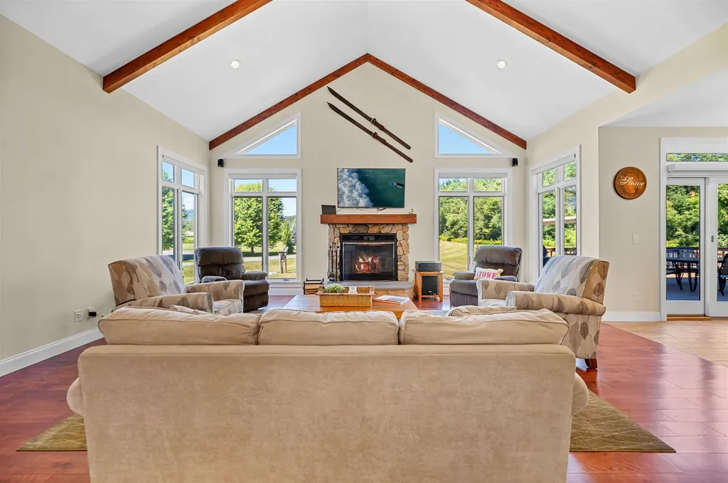 34 Fairway Drive Stowe VT 05661