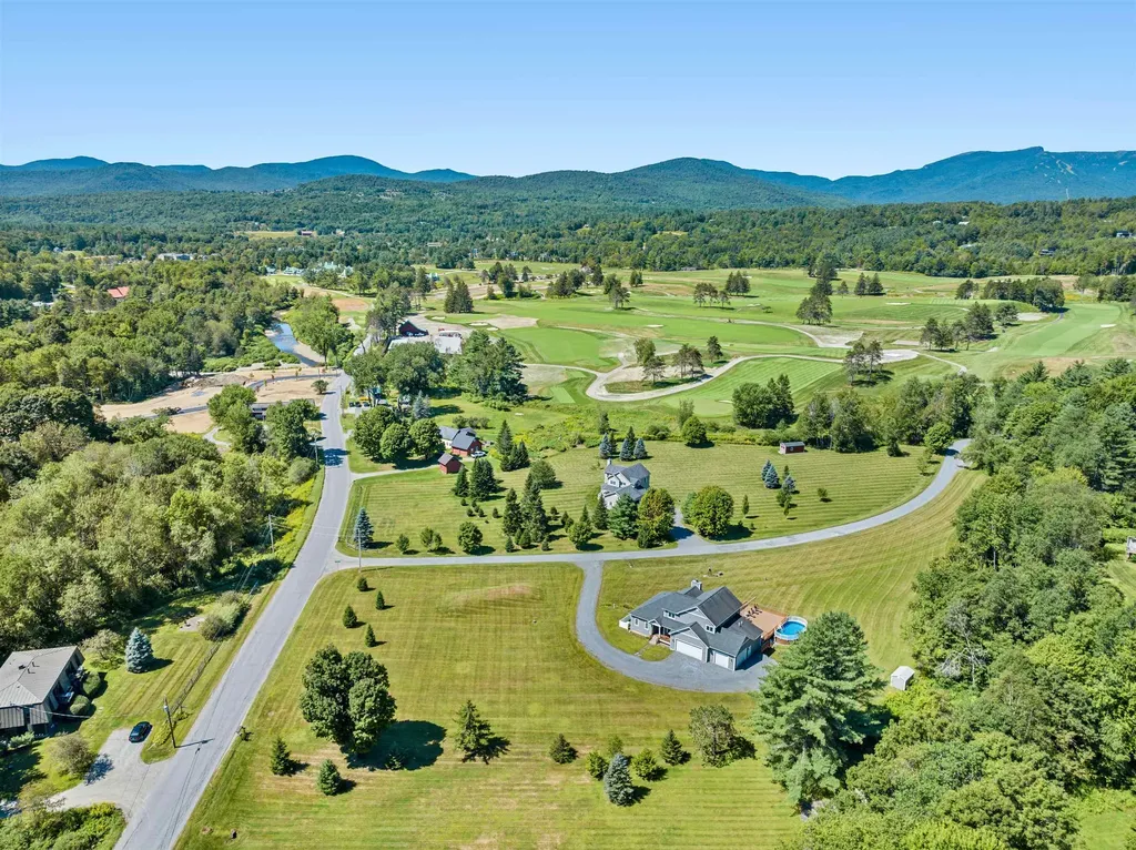 34 Fairway Drive Stowe VT 05661