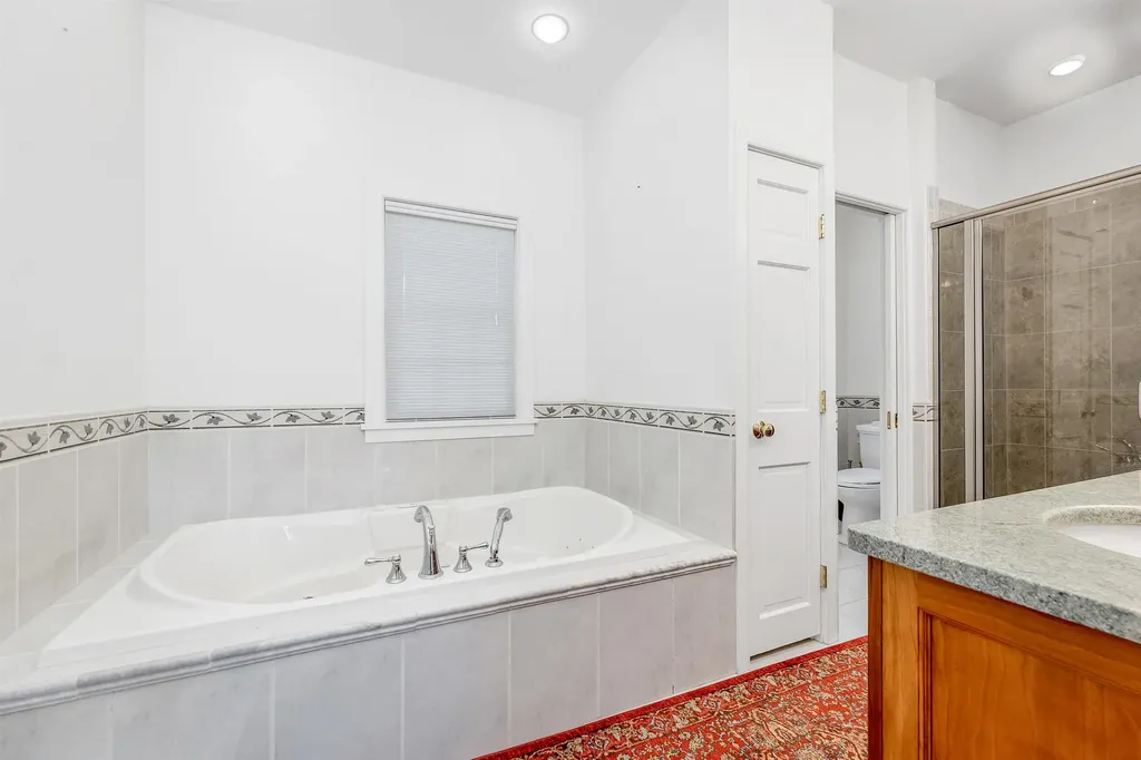 423 Taft Family Road Hartford VT 05059