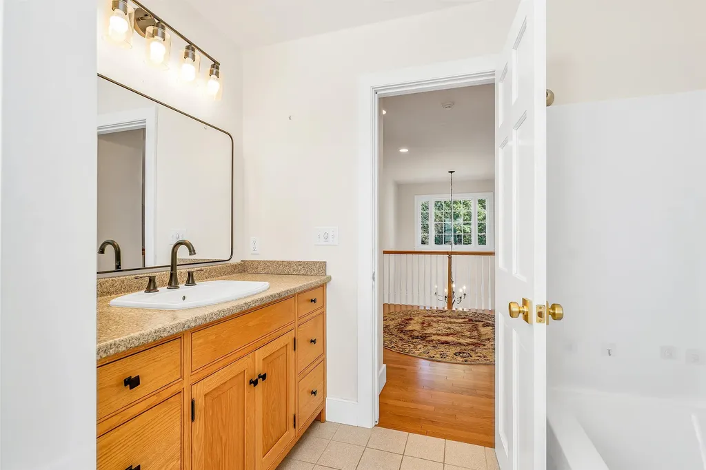 423 Taft Family Road Hartford VT 05059