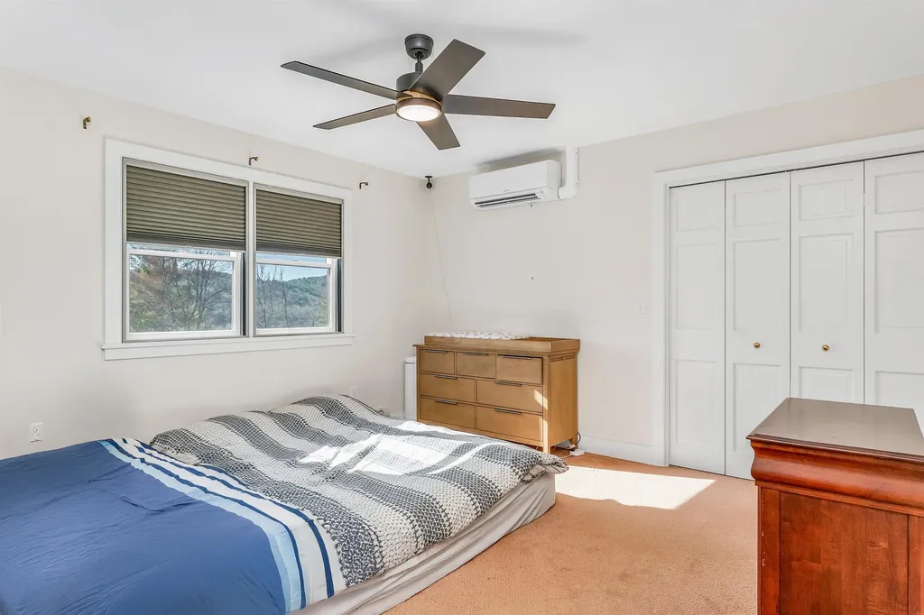 423 Taft Family Road Hartford VT 05059