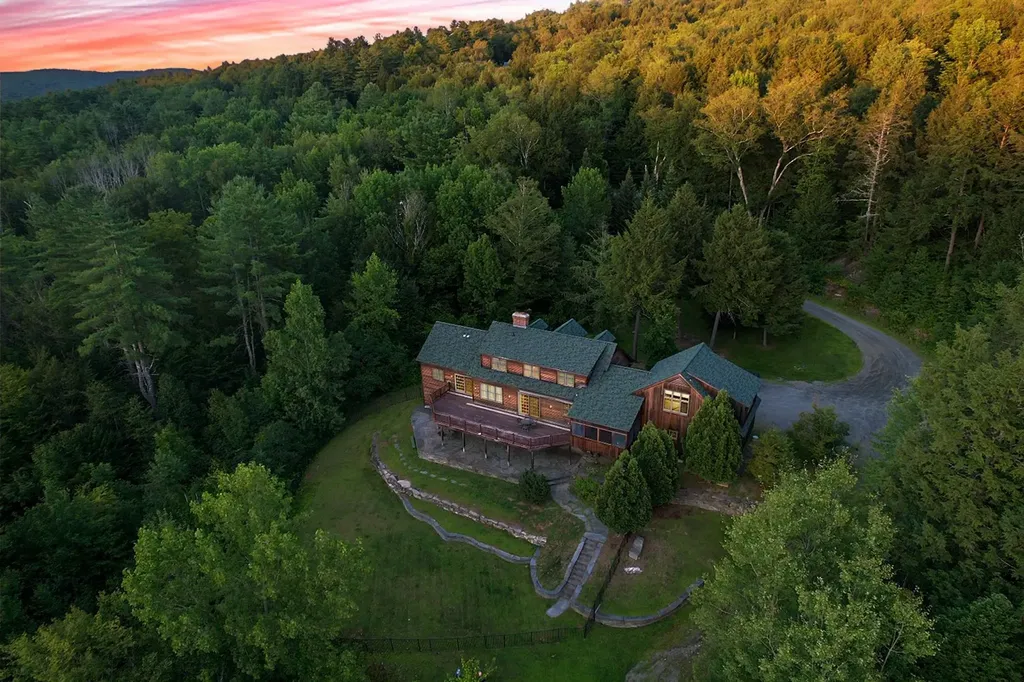 423 Taft Family Road Hartford VT 05059