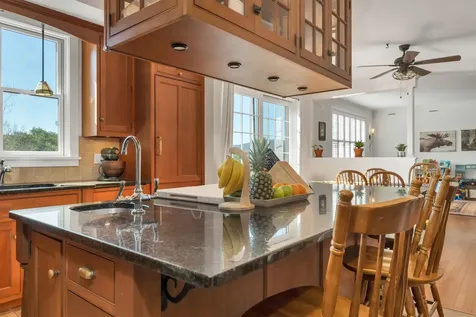 423 Taft Family Road Hartford VT 05059