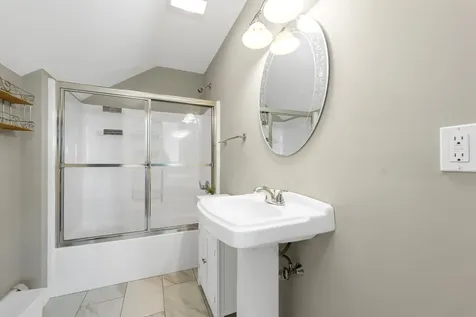 423 Taft Family Road Hartford VT 05059