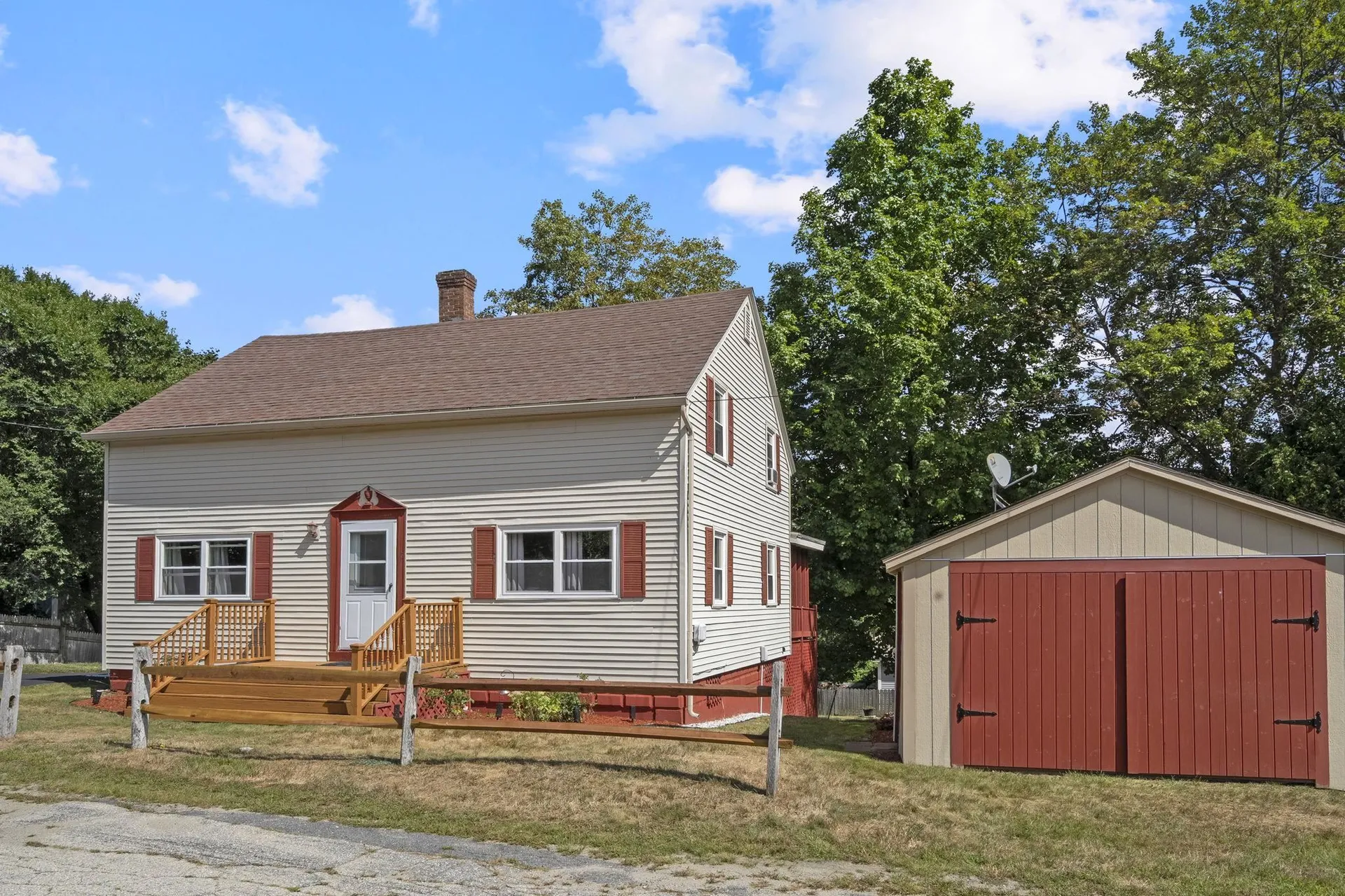 5 Short Street Jaffrey NH 03452