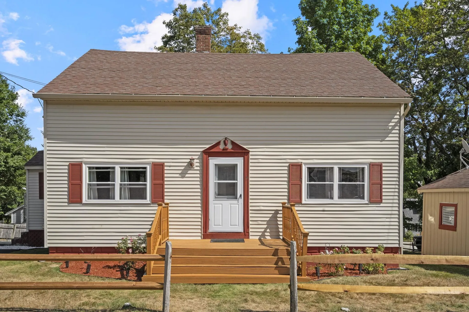 5 Short Street Jaffrey NH 03452