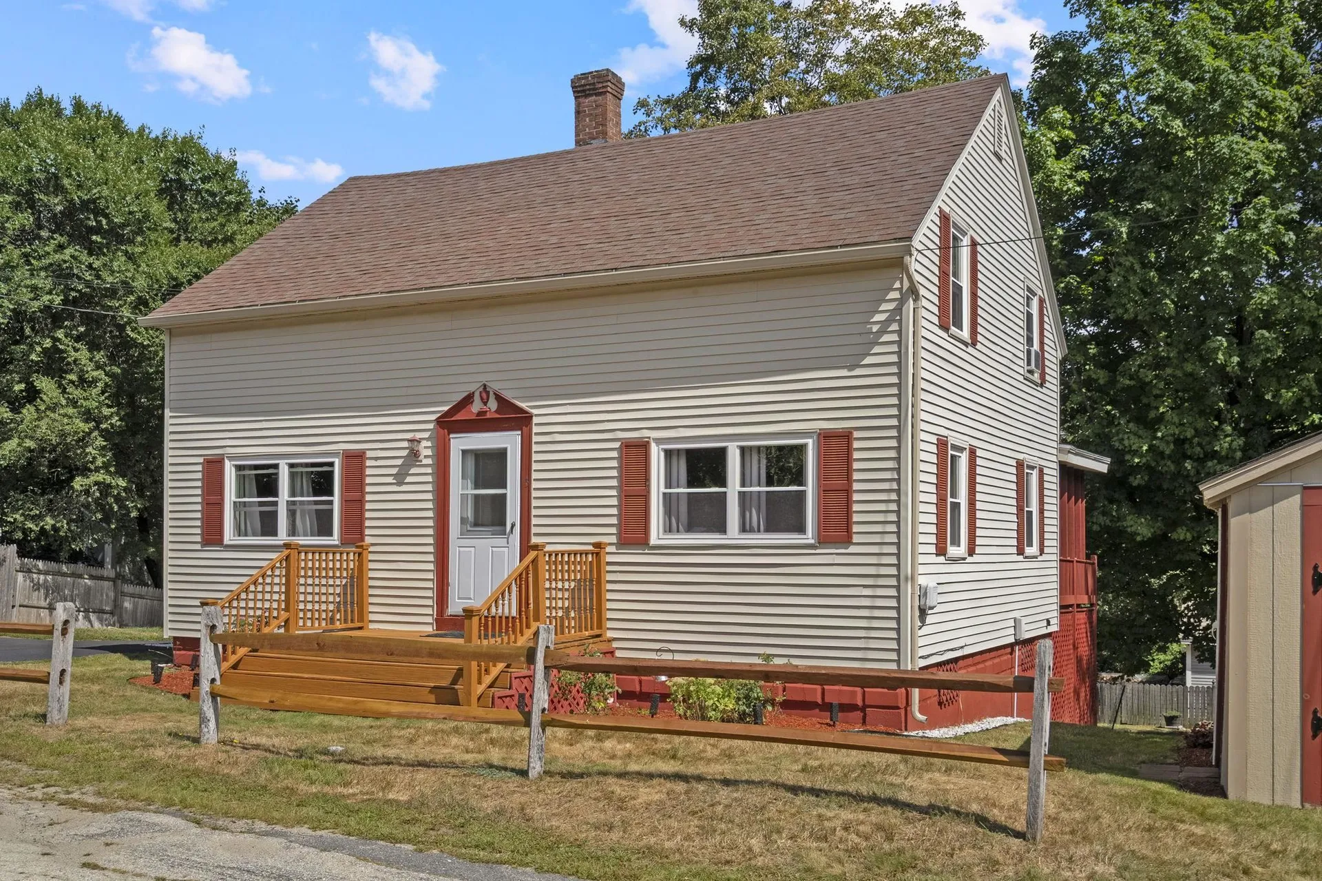 5 Short Street Jaffrey NH 03452