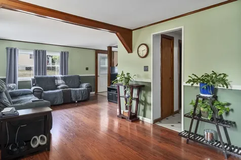 5 Short Street Jaffrey NH 03452