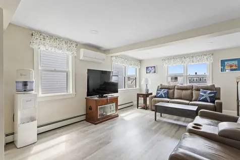 19 Fuller Acres Drive Hampton NH 03842