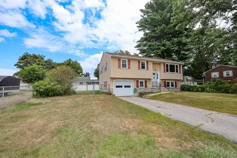 19 Manchester Avenue Derry NH 03038