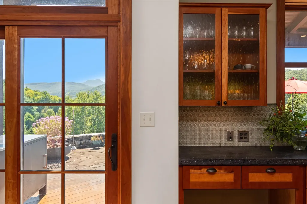 1931 Hillview Road Richmond VT 05477