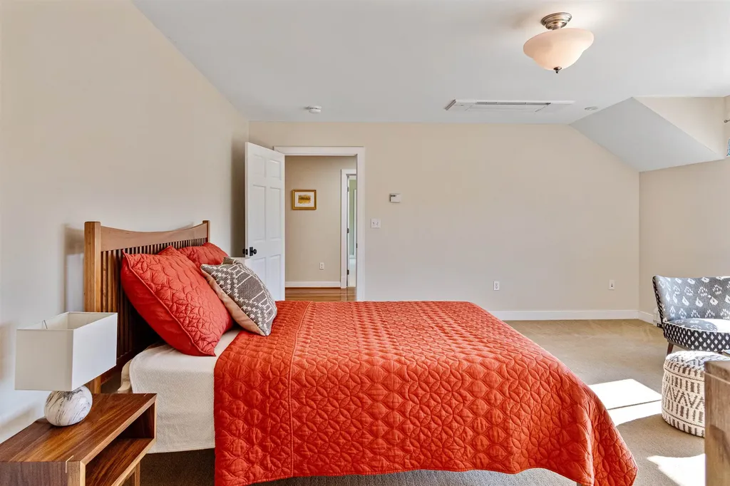 1931 Hillview Road Richmond VT 05477