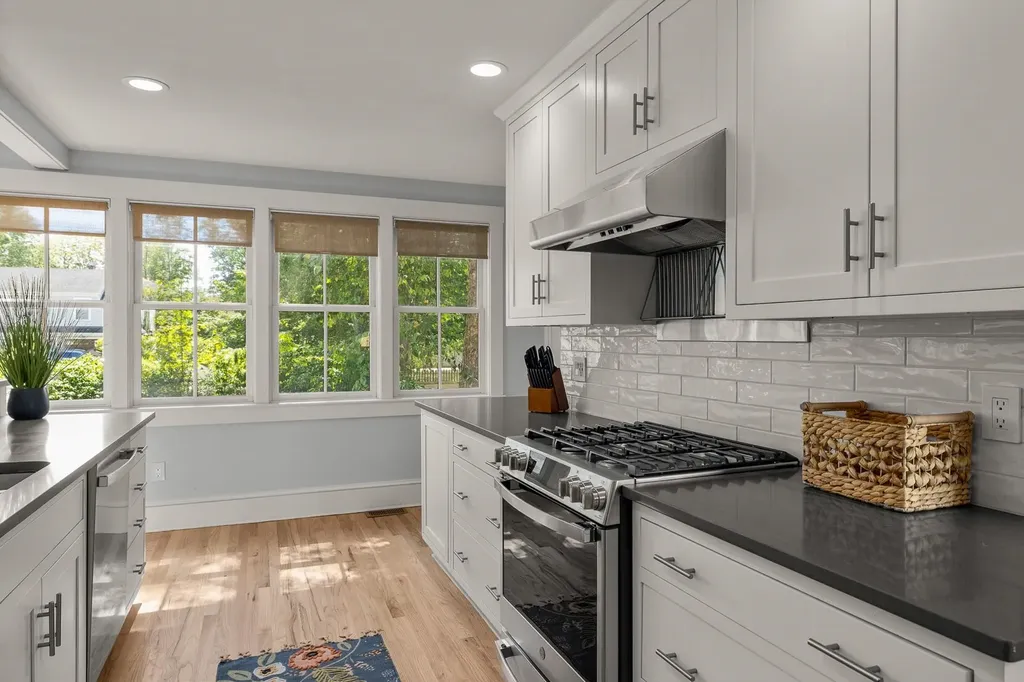 30 Spring Street Portsmouth NH 03801