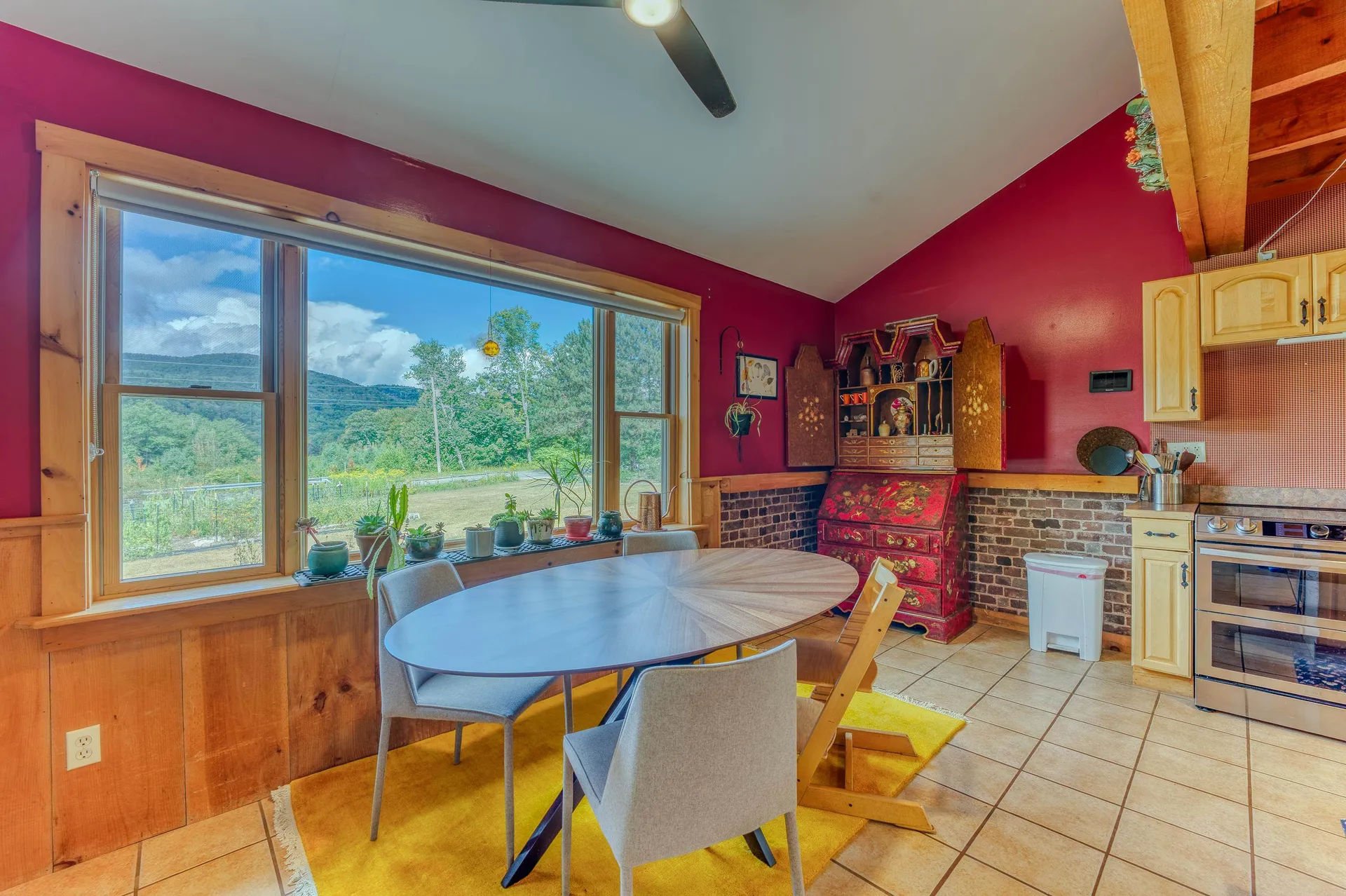 443 Eastside Road Woodstock NH 03262