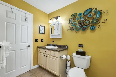 9 Warbonnet Lane Gilmanton NH 03237