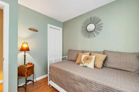 9 Warbonnet Lane Gilmanton NH 03237