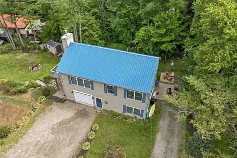 9 Warbonnet Lane Gilmanton NH 03237