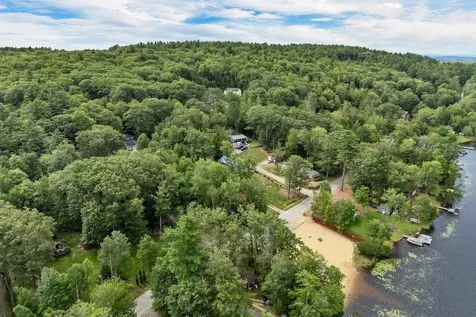 9 Warbonnet Lane Gilmanton NH 03237