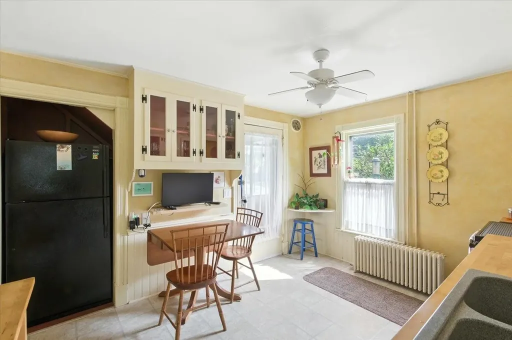 1066 Falls Road Shelburne VT 05482