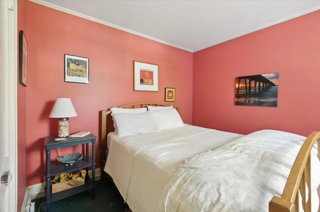 1066 Falls Road Shelburne VT 05482