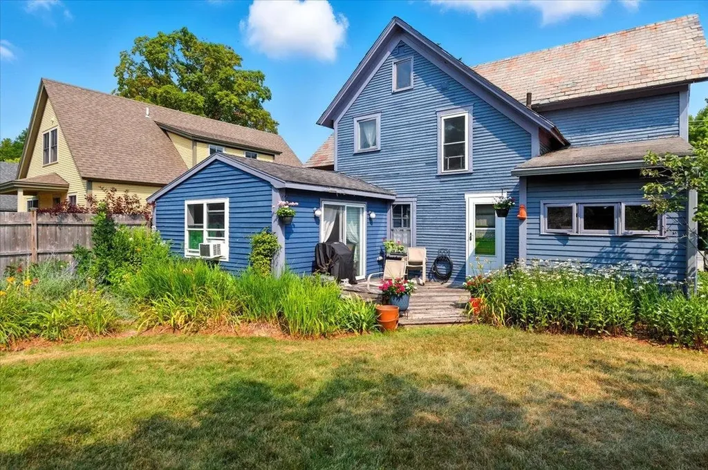 1066 Falls Road Shelburne VT 05482