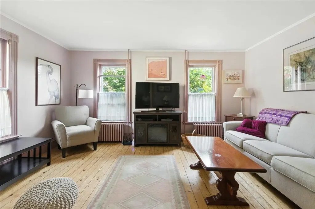 1066 Falls Road Shelburne VT 05482