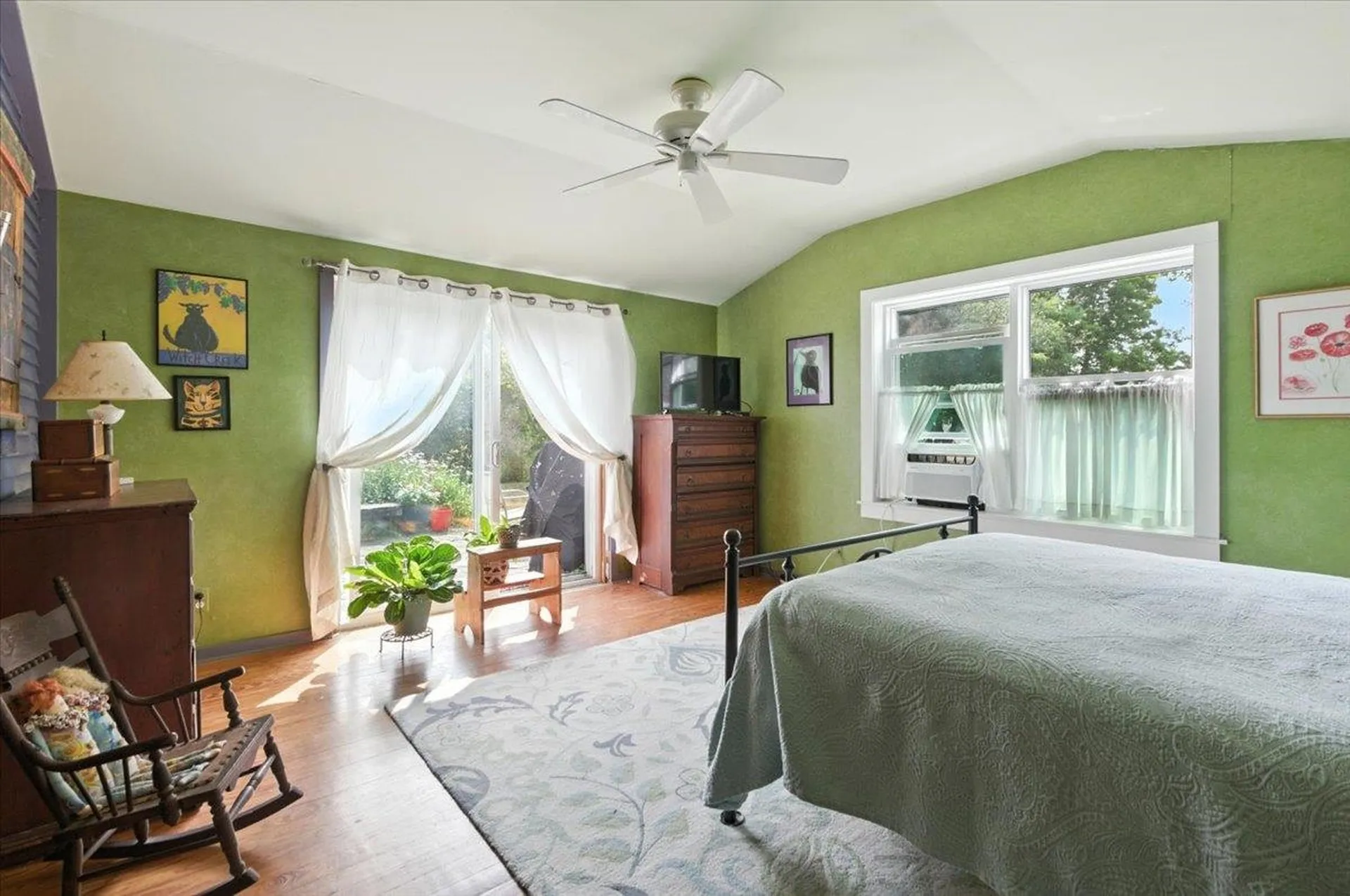 1066 Falls Road Shelburne VT 05482