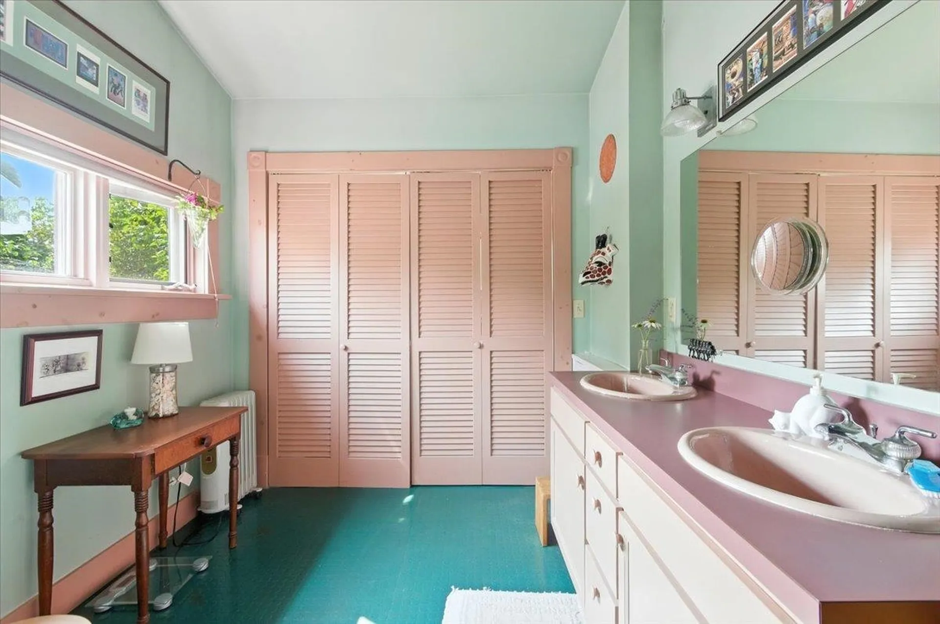 1066 Falls Road Shelburne VT 05482