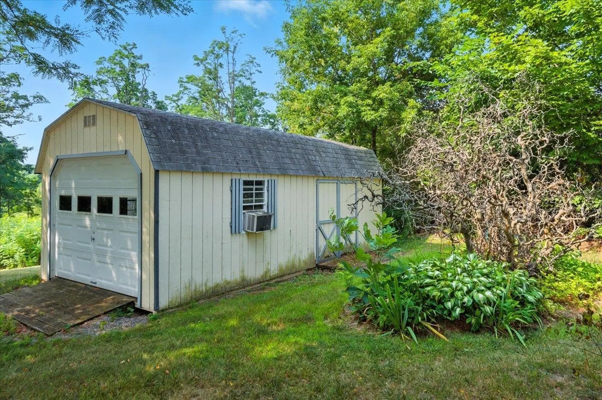 1066 Falls Road Shelburne VT 05482