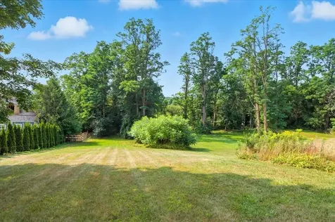 1066 Falls Road Shelburne VT 05482