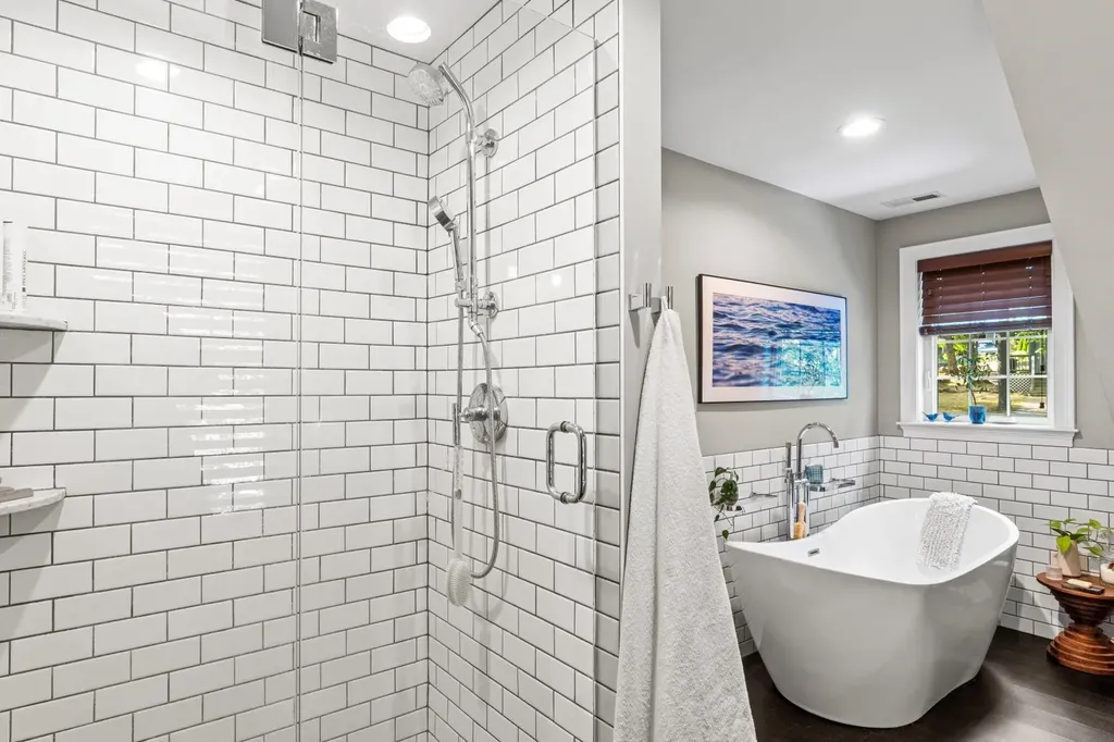 2 2nd Street Windham NH 03087