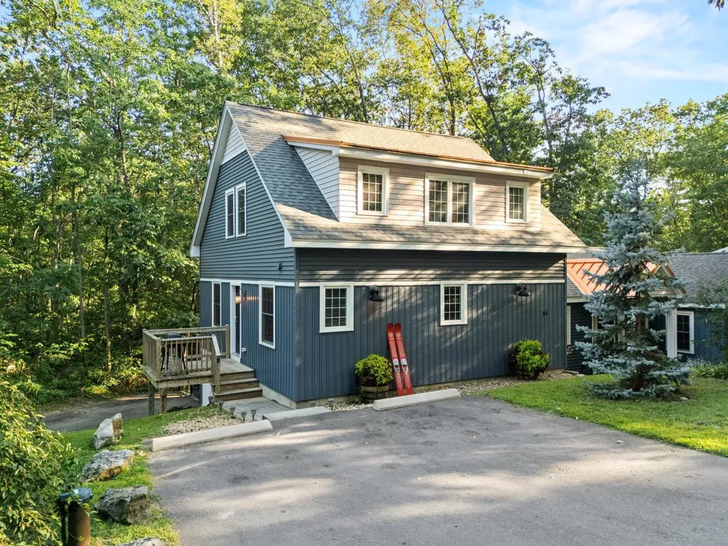 2 2nd Street Windham NH 03087