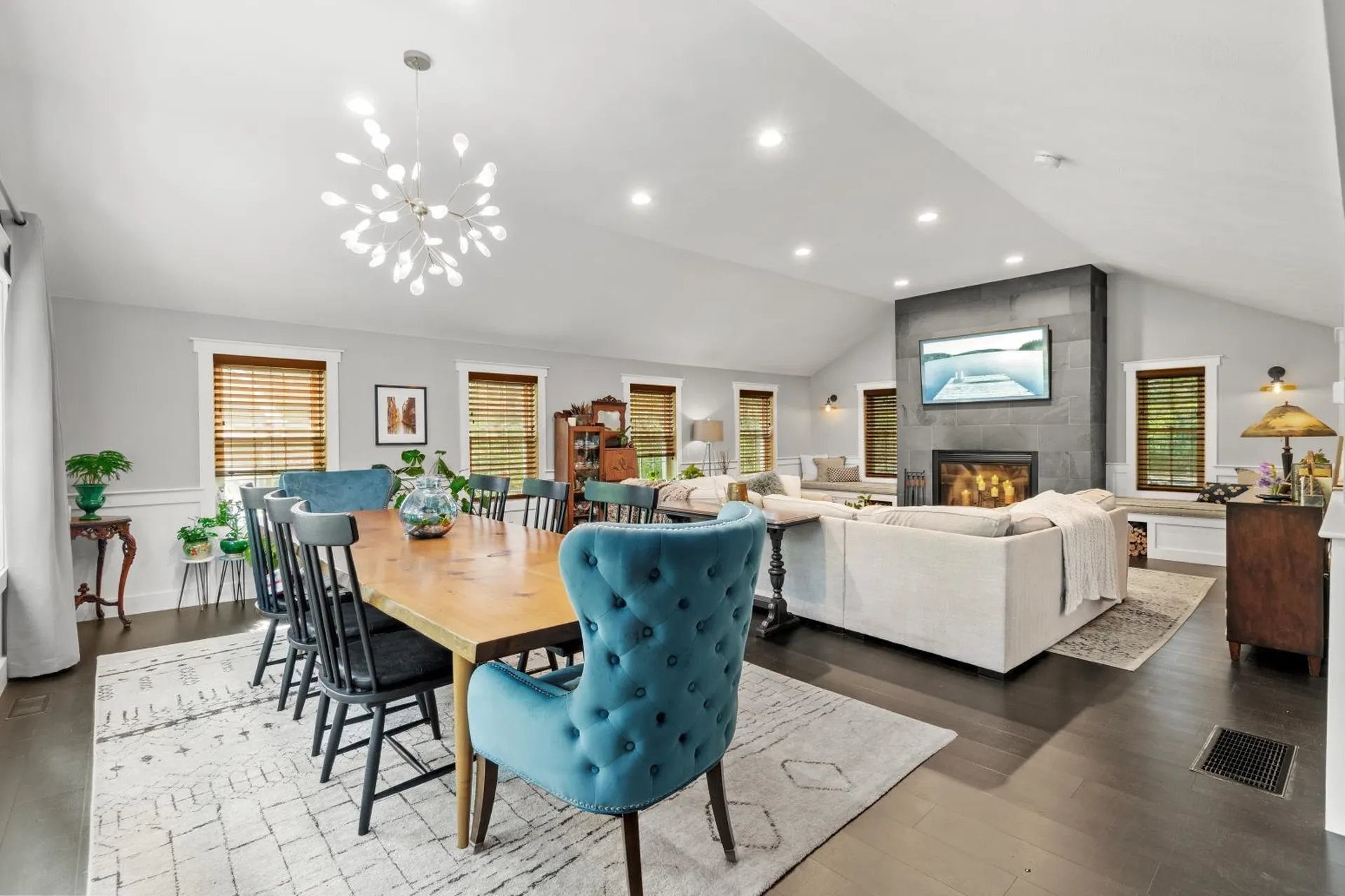 2 2nd Street Windham NH 03087