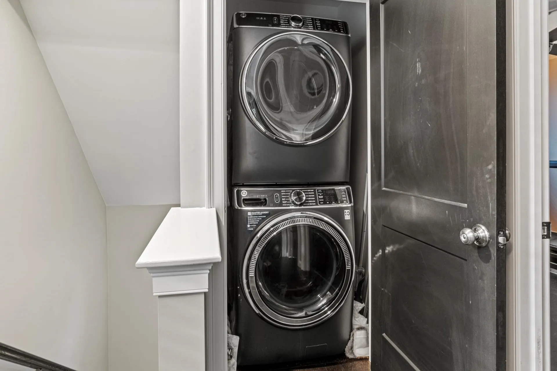 2 2nd Street Windham NH 03087