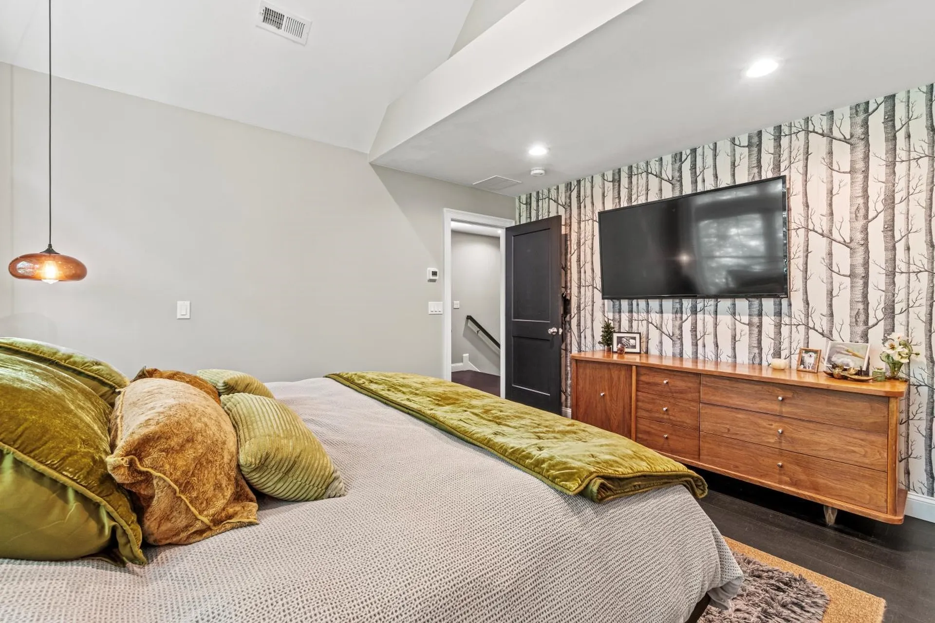 2 2nd Street Windham NH 03087