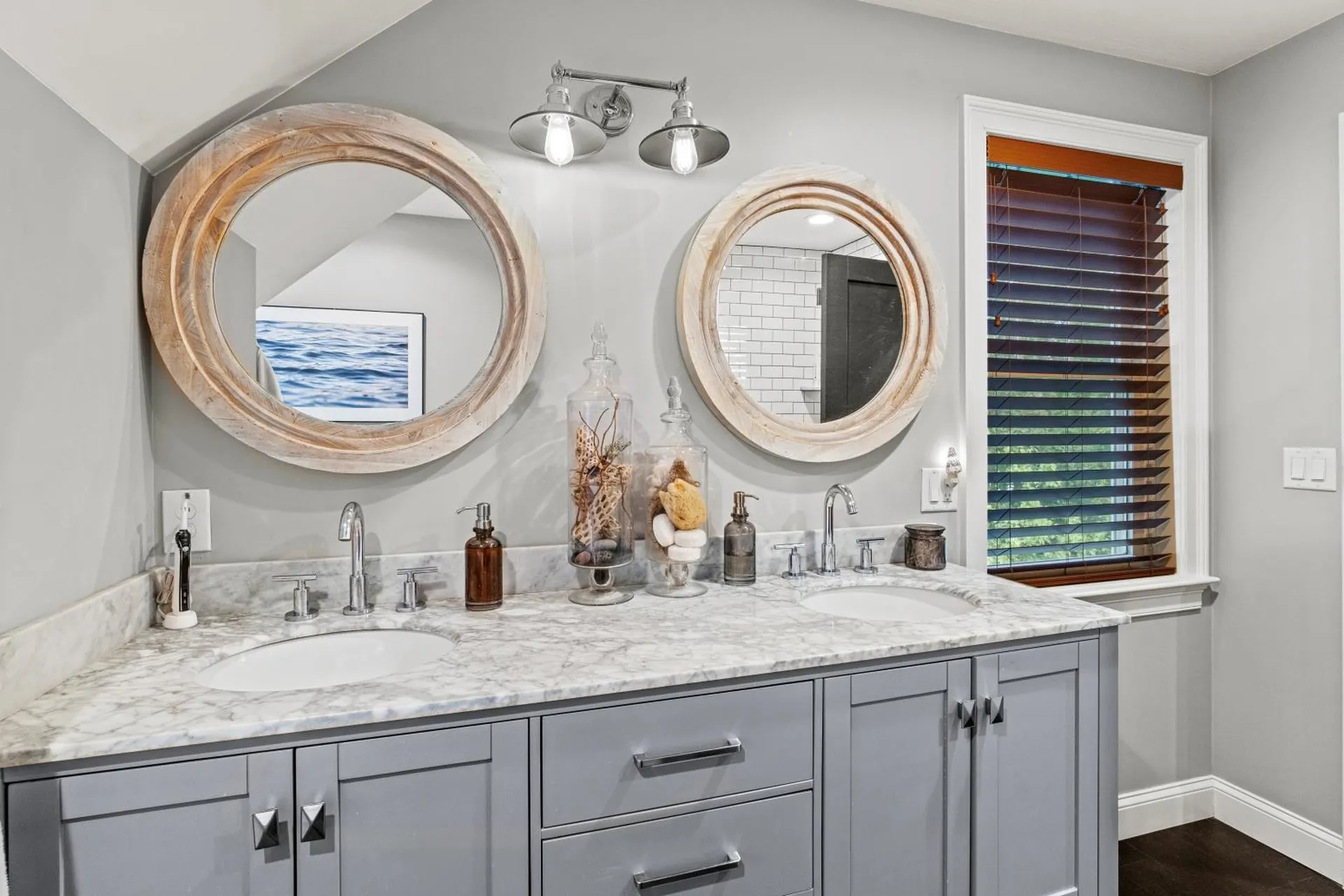 2 2nd Street Windham NH 03087