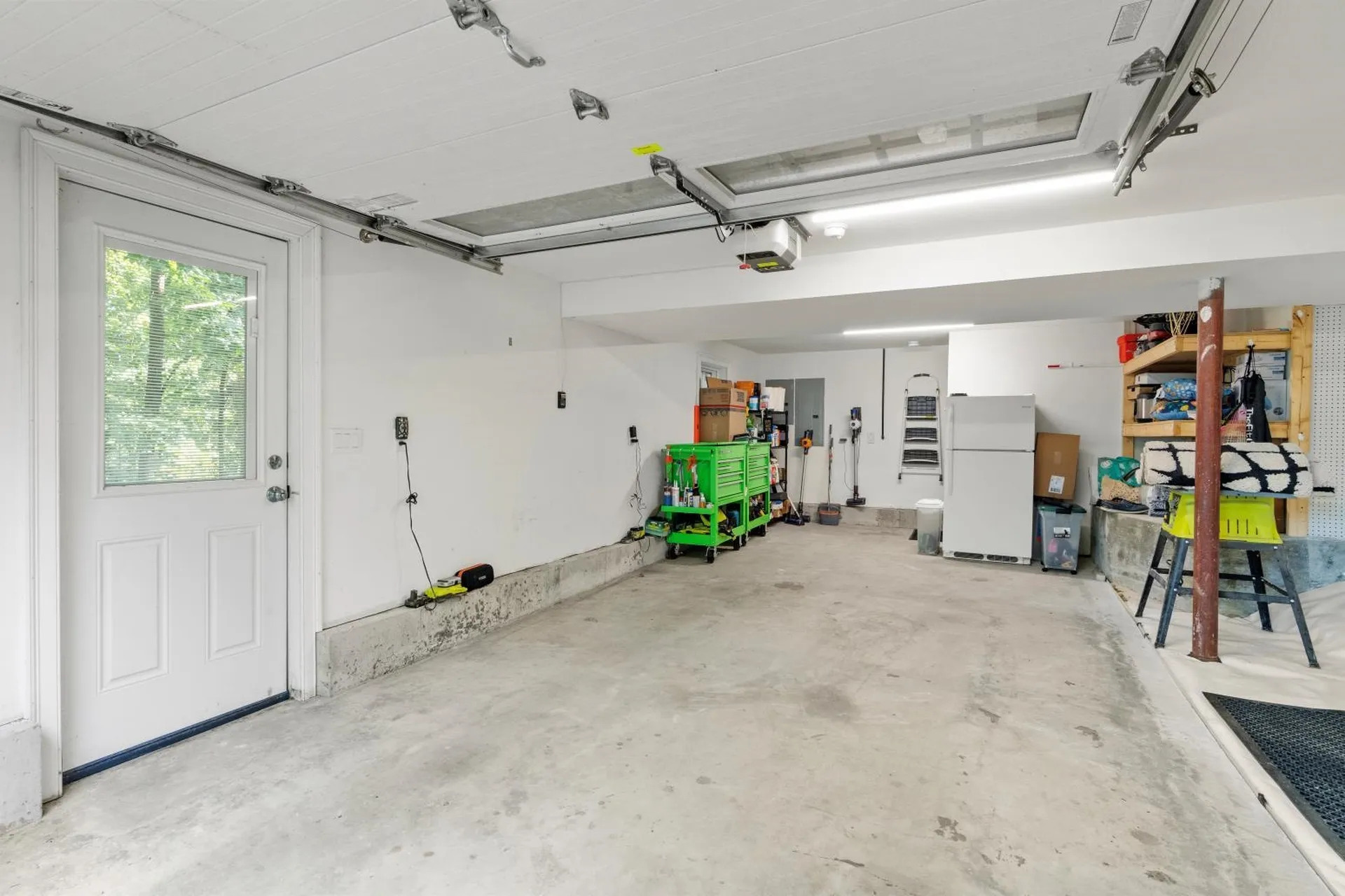 2 2nd Street Windham NH 03087