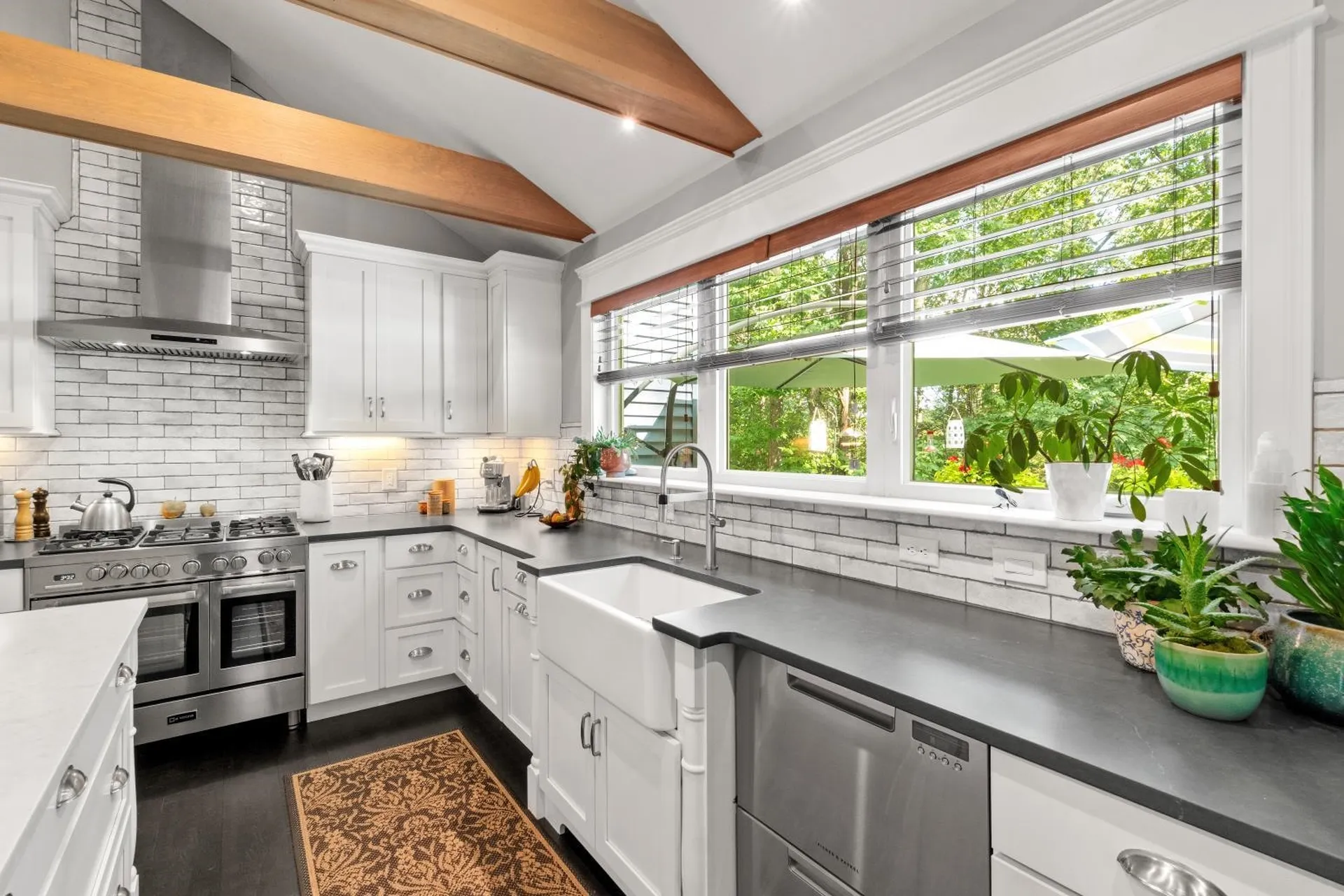 2 2nd Street Windham NH 03087