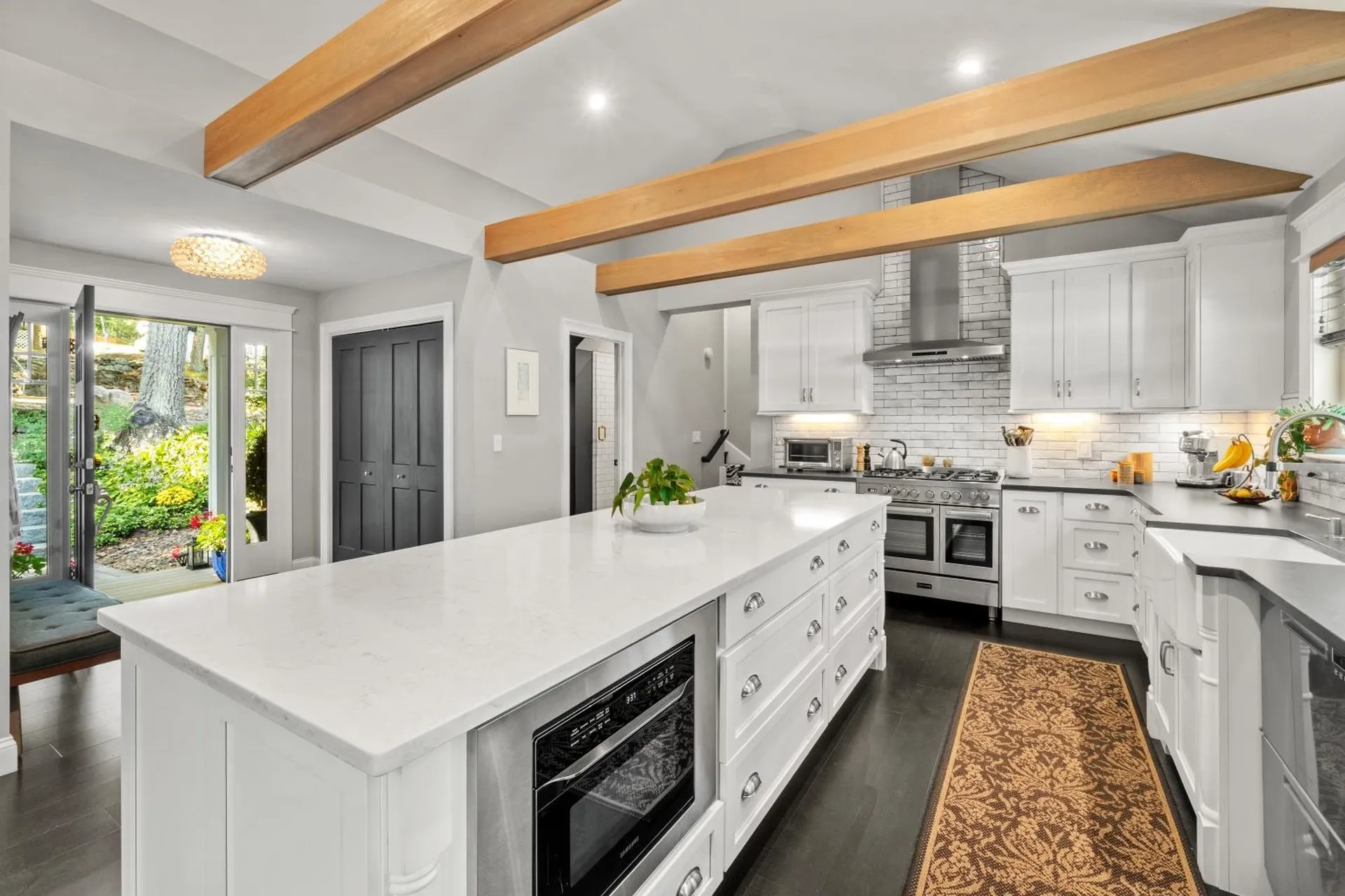 2 2nd Street Windham NH 03087