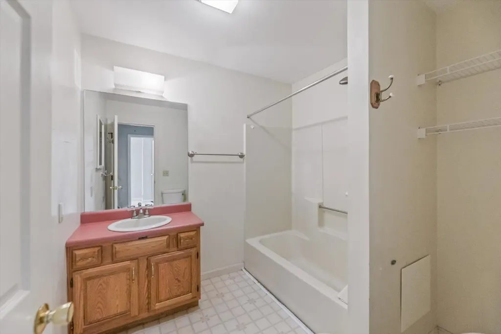 24 West Ridge Drive Peterborough NH 03458