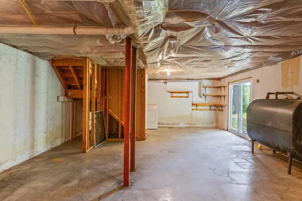 24 West Ridge Drive Peterborough NH 03458